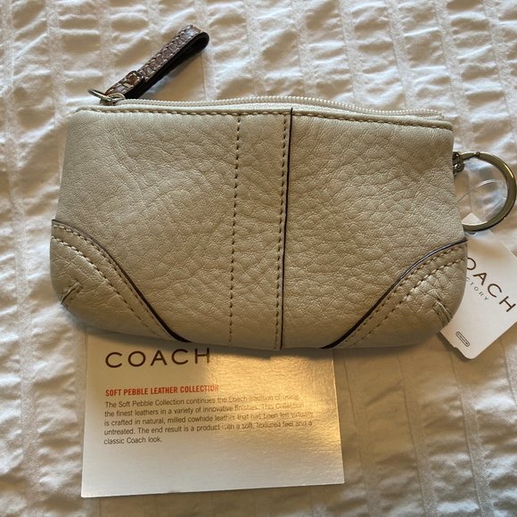 Coach Pebble Leather Change Purse - NWT - Picture 4 of 7
